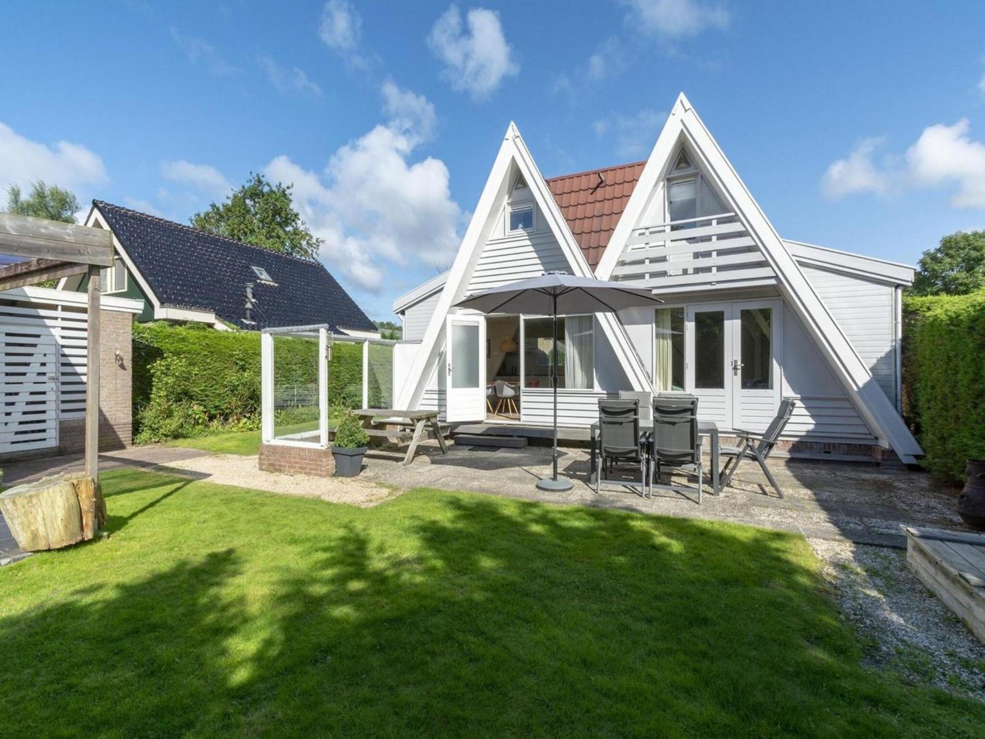 Cozy Holiday Home With Garden Sint Maartensvlotbrug 외부 사진