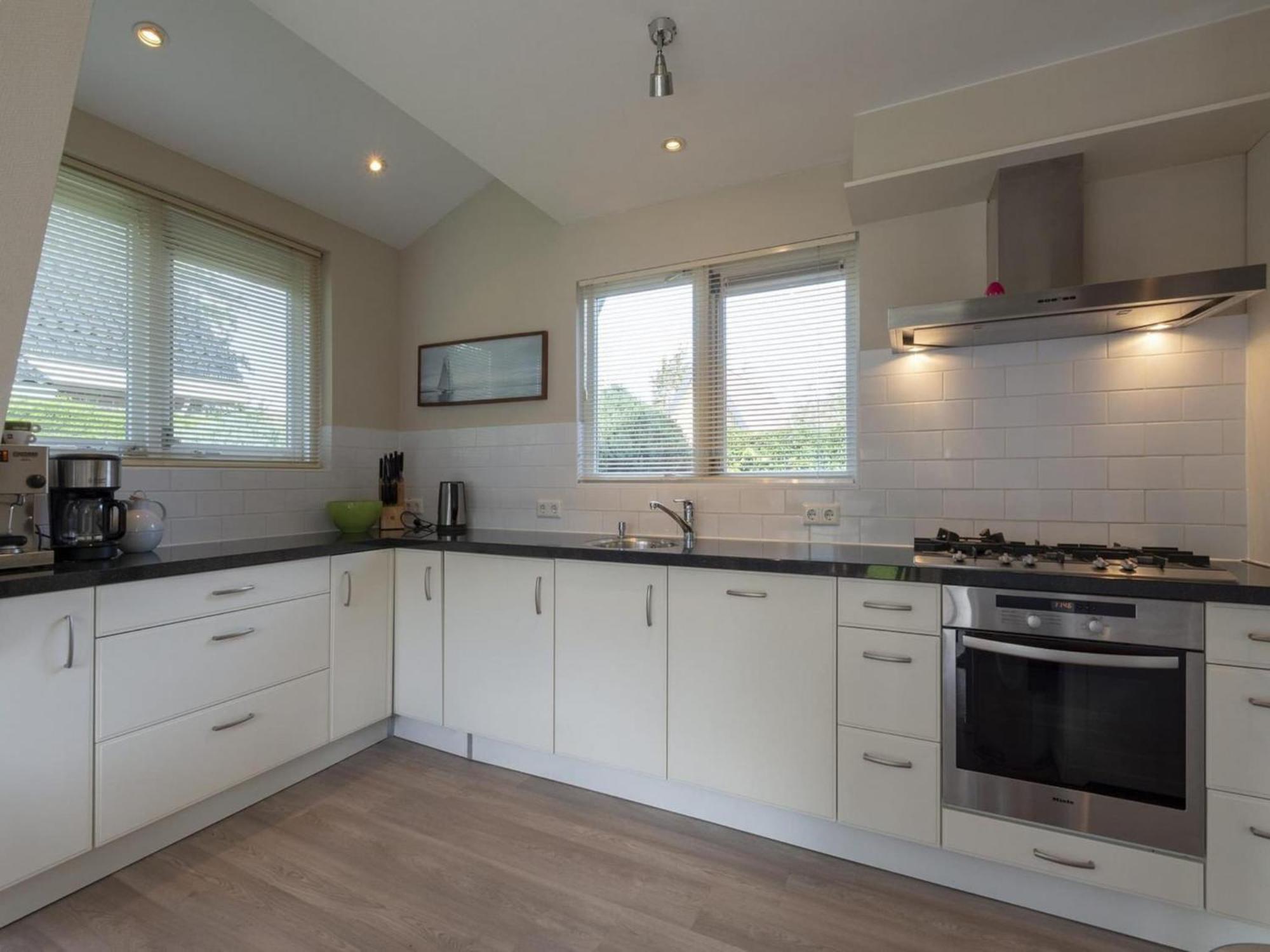 Cozy Holiday Home With Garden Sint Maartensvlotbrug 외부 사진