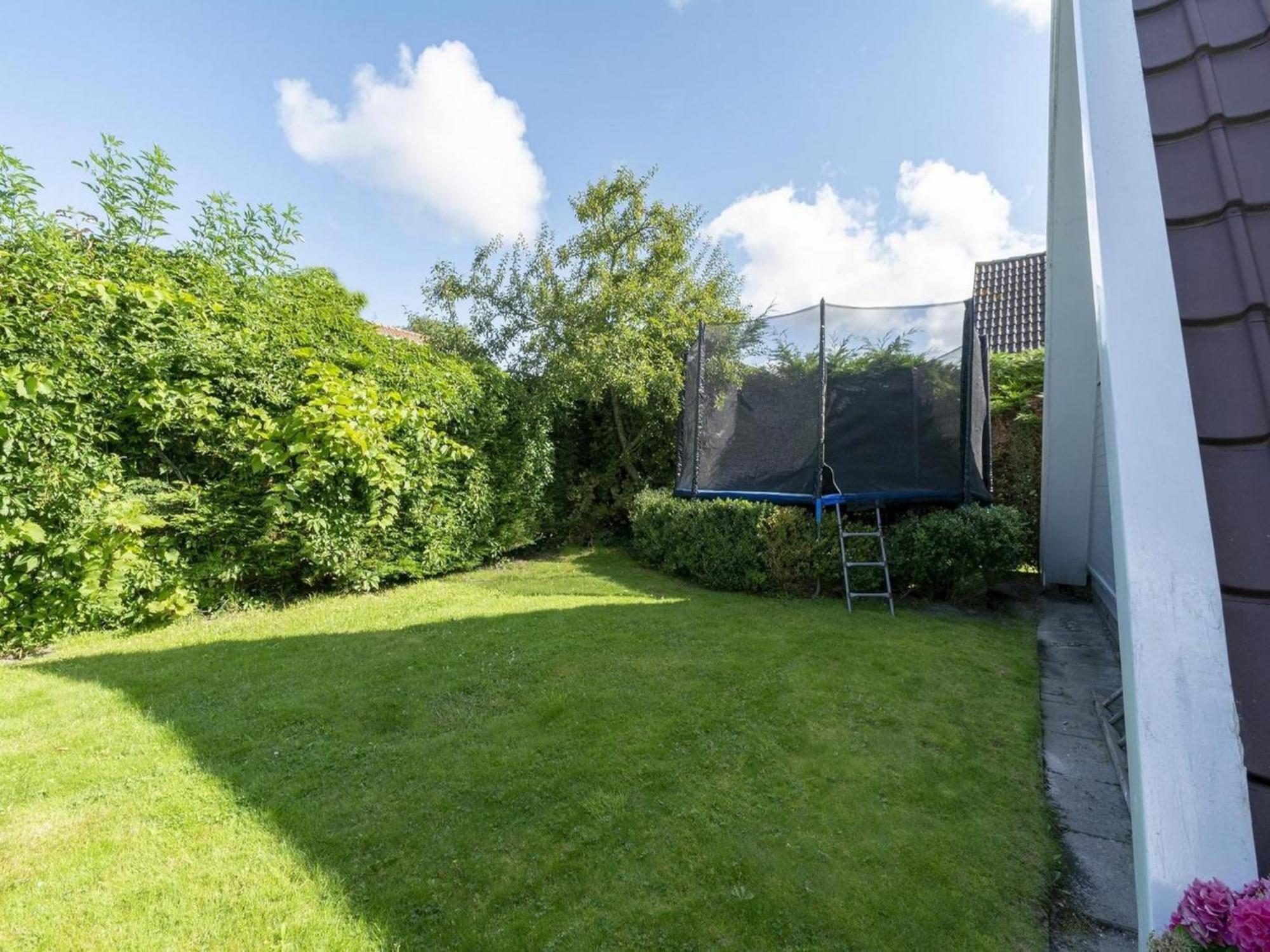 Cozy Holiday Home With Garden Sint Maartensvlotbrug 외부 사진