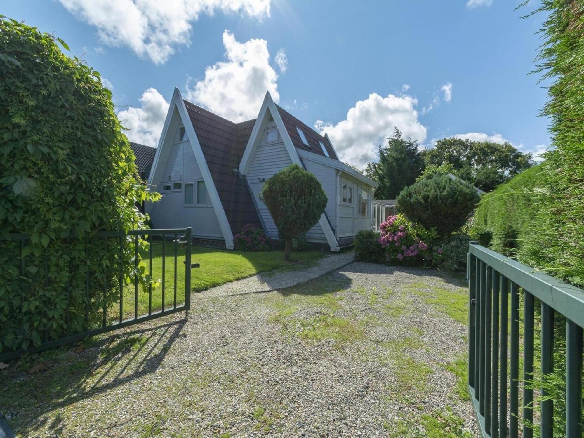 Cozy Holiday Home With Garden Sint Maartensvlotbrug 외부 사진